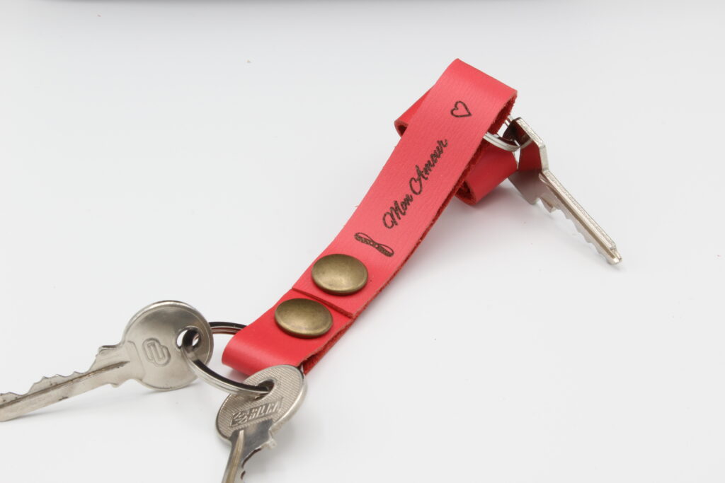 attaches porte cles cuir vachette fushia mon amour (2)